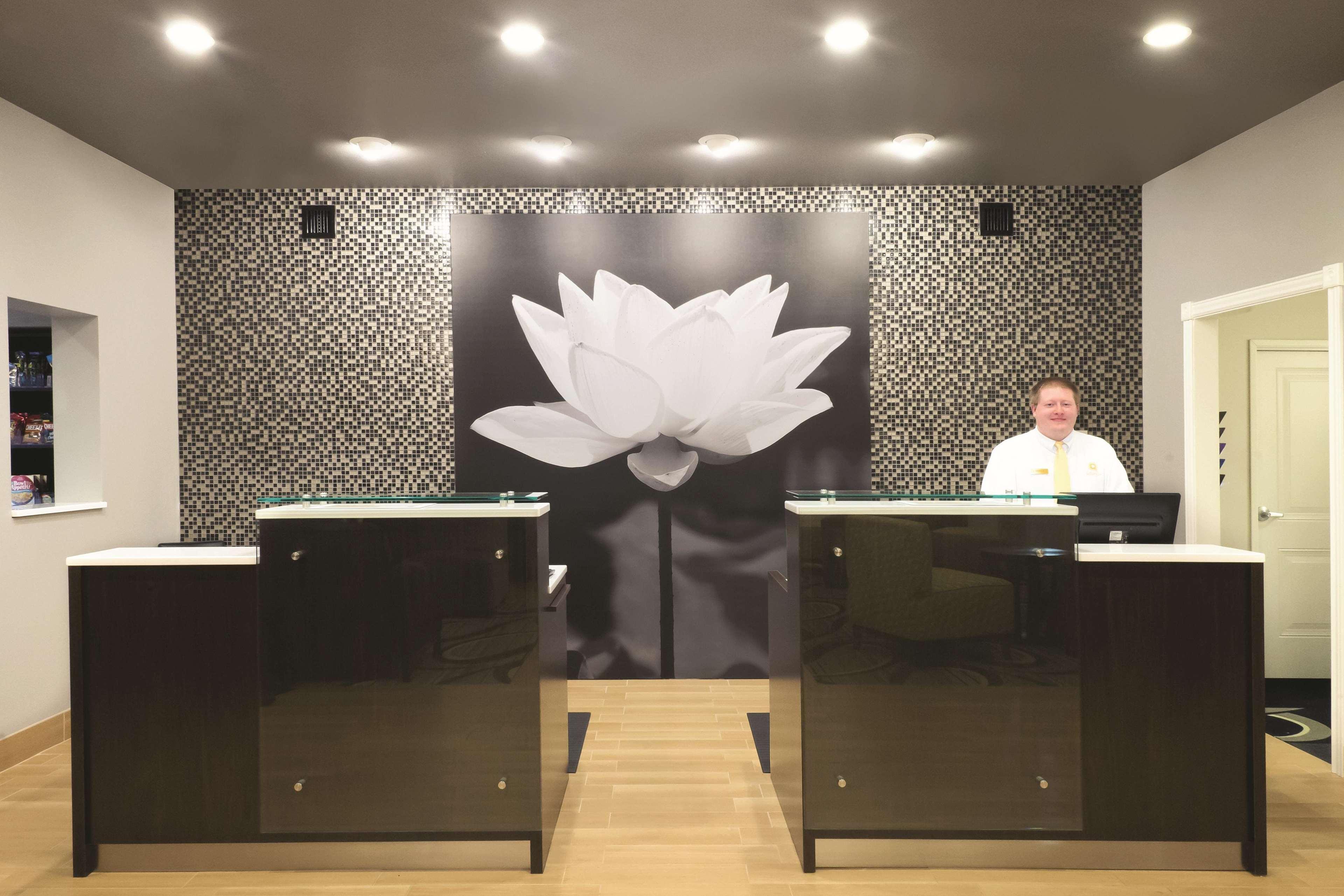 La Quinta By Wyndham Billings Hotell Eksteriør bilde